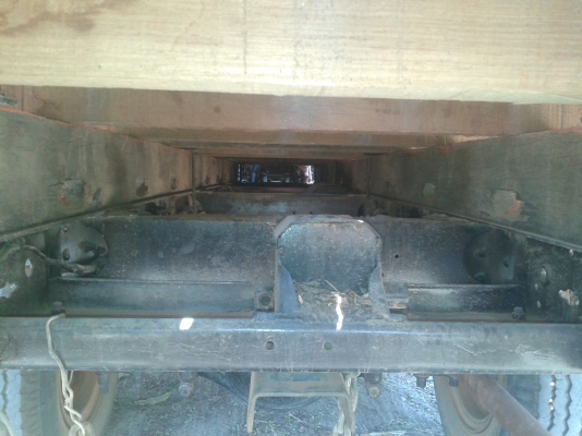 ขาย 6 ล้อ MITSUBISHI 100 แรง( FE444E)  (4D31)รถห้างแท้