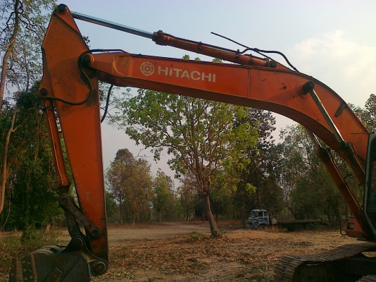 ขายแบคโฮ Hitachi EX200 - 1