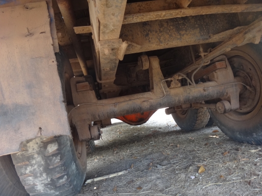 ขายด่วน  รถสิบล้อเพลาเดียว  ISUZU  JCM  เครื่อง 6BD1 สวยพร้อมใช้งาน