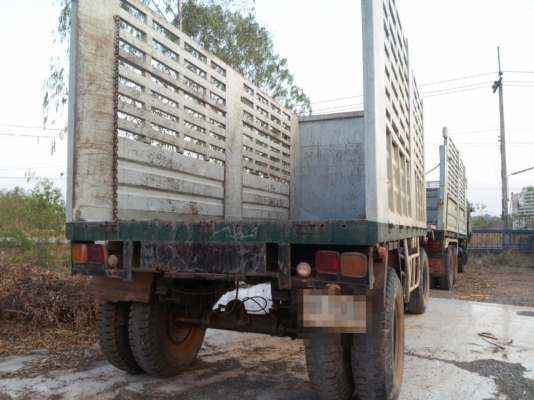 HINO FM1M 220 แรงม้า 18 ล้อ ไม่ดั้ม  รถบ้านพร้อมขายค่ะ