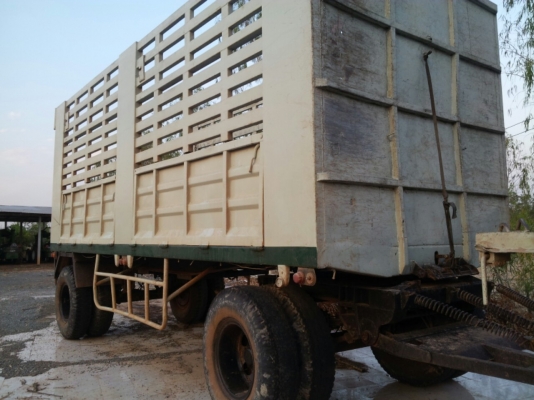 HINO FM1M 220 แรงม้า 18 ล้อ ไม่ดั้ม  รถบ้านพร้อมขายค่ะ