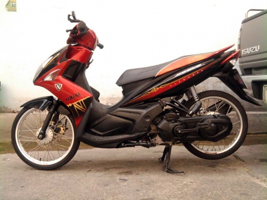 ขออนุญาติขาย  Yamaha Nouvo Elegance  135 cc. รถบ้าน สีแดง