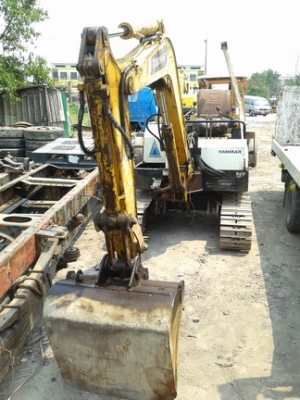 ขายรถแบคโฮ Yanmar รุ่น YB271UZ เพิ่งมาจากญี่ปุ่น