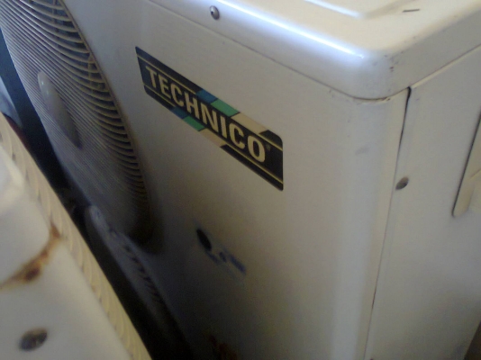 ขายแอร์สำนักงานสภาพพร้อมใช้งานไม่มีปัญหาใช้ไฟ3เฟสนะครับสนใจมาลองคุยได้เหมาหมด 5 ชุด ราคาคุยกันได้นะจร้า ราคาถูกๆๆๆมากๆๆ