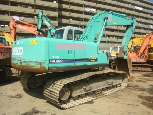 รถเก่านอก sk 200-6 yn-09 สนใจโทร 082-7211671 อี๊ดสองห้อง