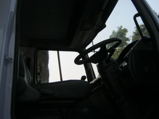 ขาย6ล้อฮีโน่ FB4J  140 แรงม้า รถห้างแท้ปี 44 690000 บาทต่อรองได้