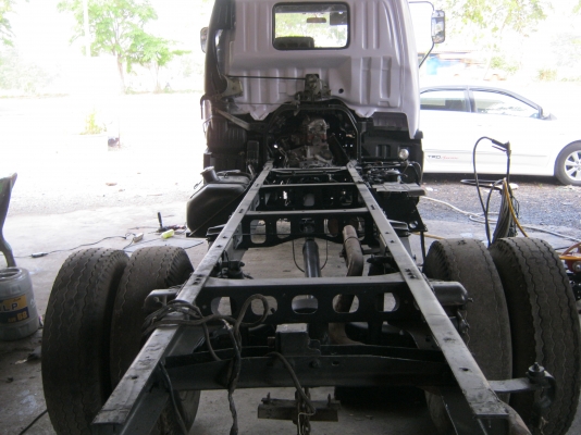 ขาย6ล้อฮีโน่ FB4J  140 แรงม้า รถห้างแท้ปี 44 690000 บาทต่อรองได้