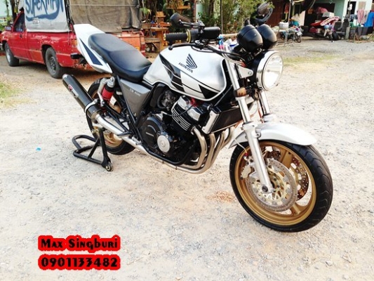แม็กสิงห์บุรี//CB400 ปี96 เวอชั่น S แต่งสวย หล่อซิ่งๆ ท้ายแต่ง+ท่อสูตร 77000 ด่วน