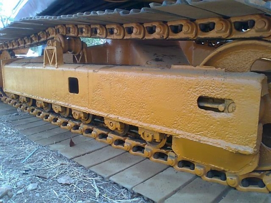 KOMATSU PC120-3 เครื่องปั้มเดิม รอลเลอร์7ลูก โซ่ใหม่ KOMATSU PC120-3 เครื่องปั้มเดิม รอลเลอร์7ลูก โซ่ใหม่