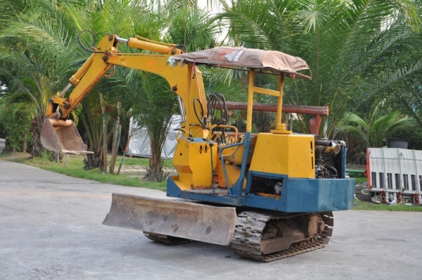 ขายแบคโฮ KOMATSU PC25 สภาพสวยเดิมจากญี่ปุ่น ขาย95,000บาท!!!