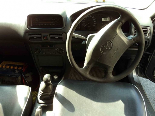 ขาย toyota corolla ไฮทอร์ค ปี00 เครื่อง1.6 เกียร์ธรรมดา  ขาย 55,000บาท