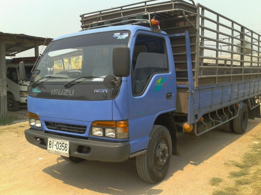 ISUZU NQR รถห้างแท้ เครื่อง140แรงม้า คัทซีใหญ่ตลอดเส้น
