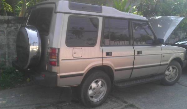 ขายแลนโรเวอร์เกียธรรมดาโฟววินมือเดียววิ่ง40000