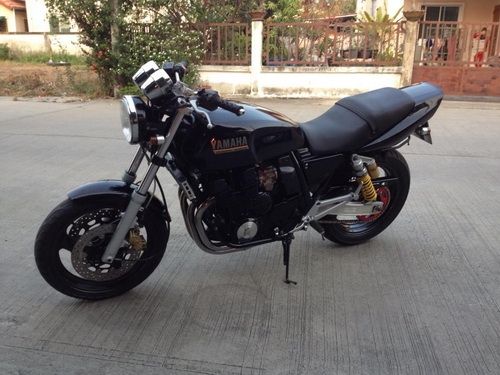 >>> Yamaha XJR ปี 1998 <<<