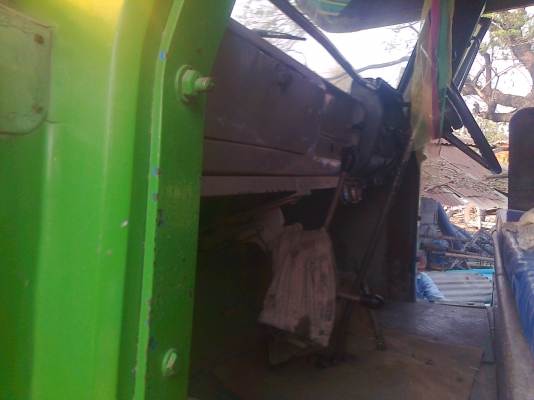 ISUZU หัวหน้า 10 ล้อ 2 เพลาดัมพ์