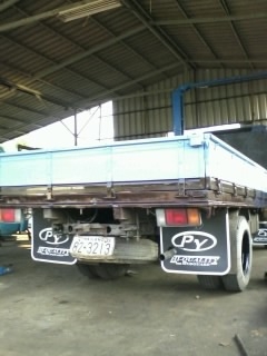 ขายรถหกล้อ