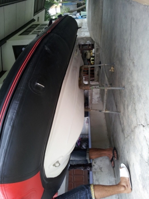 เรือยางท้องไฟเบอร์ MAGNUM BOAT