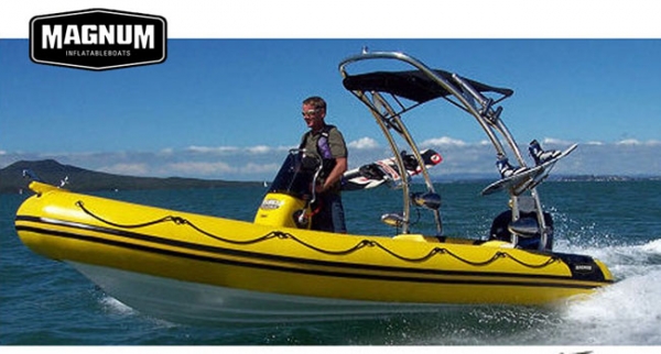 เรือยางท้องไฟเบอร์ MAGNUM BOAT