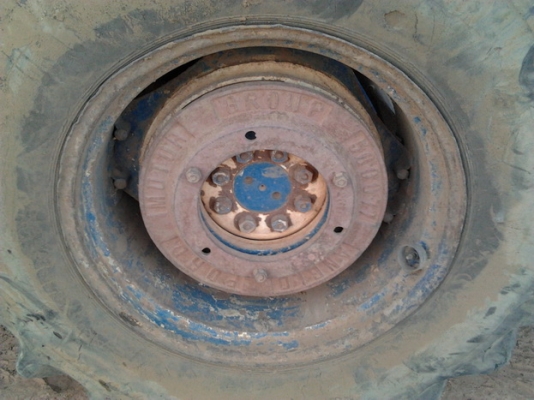 ขาย รถไถFORD 6600 T5 ตัวเต็ม1เพลา สภาพดี แขนสวยไม่มีปะ ระบบไฮฯไม่เยิ้ม ทำงานดี มีโหลดนิดๆ พร้อมอุปกรณ์ 3 ชิ้น ใบดัน ผาน3 ผาน 5 เอกสารสัญญาซื้อขาย พร้อมใช้พร้อมลุยงาน ราคาต่อรองได้ครับ