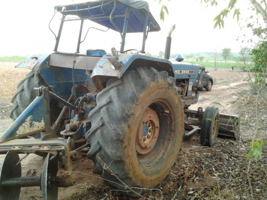 ขาย รถไถFORD 6600 T5 ตัวเต็ม1เพลา สภาพดี แขนสวยไม่มีปะ ระบบไฮฯไม่เยิ้ม ทำงานดี มีโหลดนิดๆ พร้อมอุปกรณ์ 3 ชิ้น ใบดัน ผาน3 ผาน 5 เอกสารสัญญาซื้อขาย พร้อมใช้พร้อมลุยงาน ราคาต่อรองได้ครับ