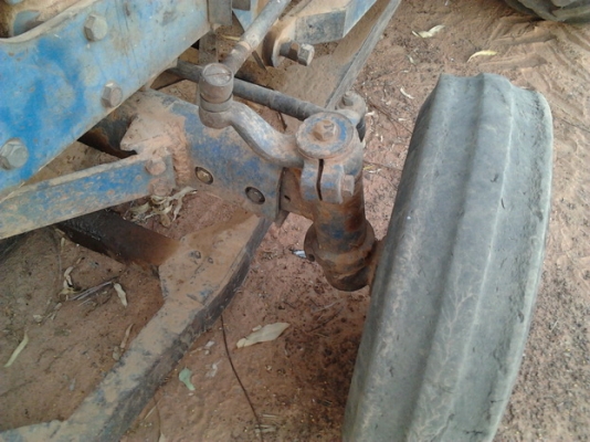 ขาย รถไถFORD 6600 T5 ตัวเต็ม1เพลา สภาพดี แขนสวยไม่มีปะ ระบบไฮฯไม่เยิ้ม ทำงานดี มีโหลดนิดๆ พร้อมอุปกรณ์ 3 ชิ้น ใบดัน ผาน3 ผาน 5 เอกสารสัญญาซื้อขาย พร้อมใช้พร้อมลุยงาน ราคาต่อรองได้ครับ