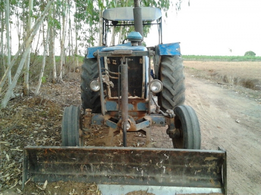 ขาย รถไถFORD 6600 T5 ตัวเต็ม1เพลา สภาพดี แขนสวยไม่มีปะ ระบบไฮฯไม่เยิ้ม ทำงานดี มีโหลดนิดๆ พร้อมอุปกรณ์ 3 ชิ้น ใบดัน ผาน3 ผาน 5 เอกสารสัญญาซื้อขาย พร้อมใช้พร้อมลุยงาน ราคาต่อรองได้ครับ