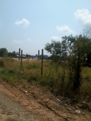 ขอขายนอกเรื่องครับ ที่ดิน10ไร่ ติดศูนย์กระจายสินค้าลาดกระบังเหมาะสำหรับสร้างโกดังเก็บสิ้นค้าครับ ใกล้สนามบินสุวรรณภูมิ