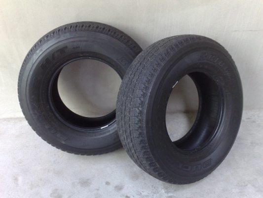 ขายยางเปอร์เซ็นต์ยี่ห้อบริดสโตล 265 70R16 ราคาเส้นละ 500 บาทมี 2 เส้นสนใจโทร 0849448845 หมายเลขบัญชี ธนาคารไทยพาณิชย์ 0524083475 นิธิโรจน์ วงษ์ขันธ์เดช