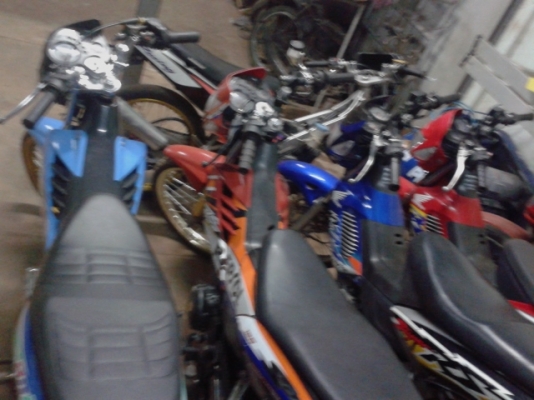 โซนิคพร้อมใช้งานหลายคัน