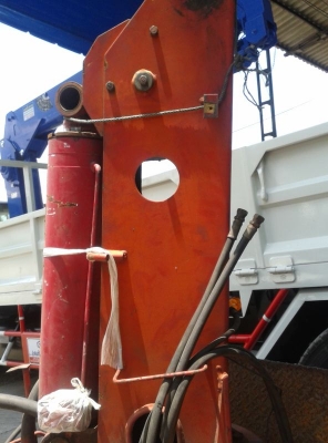 แยกถอดขายอะไหล่เครน UNIC 5 ตัน รุ่น UR504 (ของเก่า JAPAN)