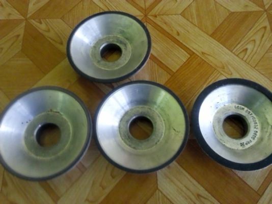 หินเจียร์เพชรชนิดถ้วยไว้เจียร์แต่งเลือยหรืองานอื่นๆที่แข็งมากได้