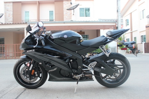 ขาย YAMAHA R6 ปี 2010-11 รถใหม่0โล พร้อมทะเบียนตอง ขาย YAMAHA R6 ปี 2010-11 รถใหม่0โล พร้อมทะเบียนตอง