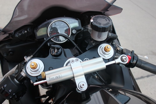 ขาย YAMAHA R6 ปี 2010-11 รถใหม่0โล พร้อมทะเบียนตอง ขาย YAMAHA R6 ปี 2010-11 รถใหม่0โล พร้อมทะเบียนตอง