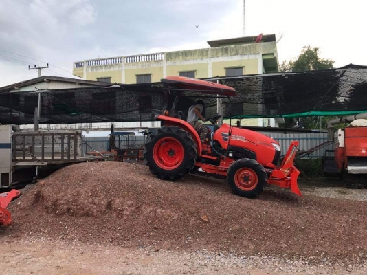 รถเข้าใหม่#ปัญญาแทรคเตอร์..จัดมาให้ครับ ด่วน!! 360,000 บาท. คูโบต้าL3608SP ใบมีดคานล่างFD163 โรตาลี่ตราช้างRX164E สีเดิมๆ สภาพพร้อมใช้ เล่มทะเบียนพร้อม จัดส่ง อ.เถิน จ.ลำปาง