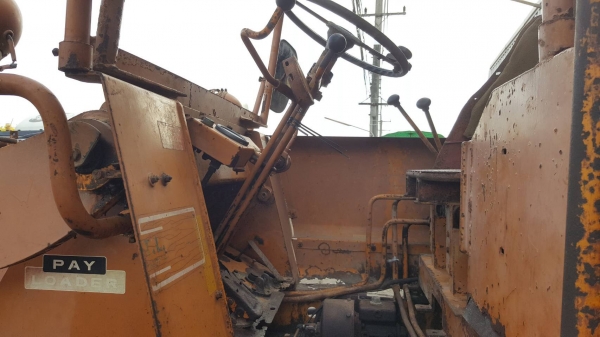 ขาย รถตัก KOMATSU JH30B Serial 10,000 กว่า เครื่องดี เกียร์ดี ยางสวยทุกเส้น