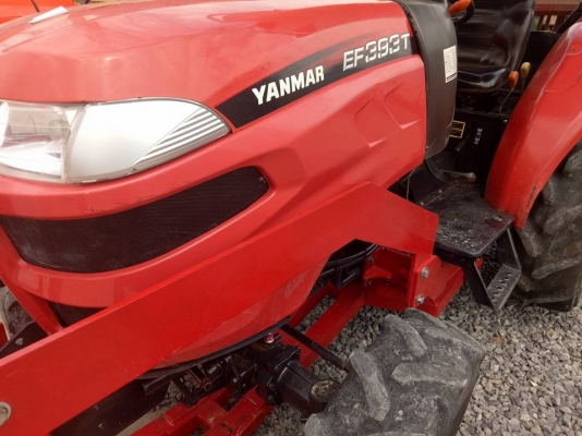 ยันร์ม่า EF393T 4 WD ใบมีดดันหน้า ปี 2557