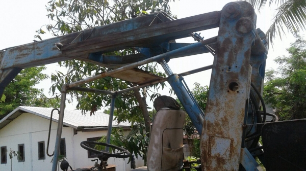 ขาย รถคีบประกอบ 6 ล้อ เครื่อง EH700 168 แรงม้า รถใช้งานได้ปกติครับ เครื่องดี ปั้มดี ราคาต่อรองได้