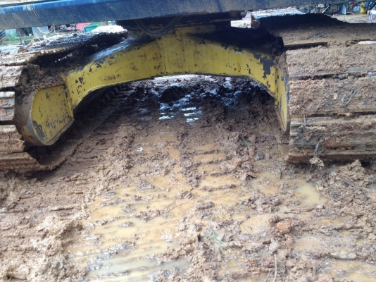 KOMATSU PC100-3 รถสวย เครื่องดี โซ่ได้ เฟรมไม่ผุ พร้อมใช้งานได้เลย ราคาต่อรองได้ สนใจติดต่อ087297673 KOMATSU PC100-3 รถสวย เครื่องดี โซ่ได้ เฟรมไม่ผุ พร้อมใช้งานได้เลย ราคาต่อรองได้ สนใจติดต่อ087297673