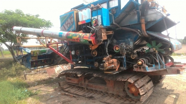 รถเกียว มี  2 คัน ต้องการขาย   พรกินรี อุ้ม เครือง  ฮิโน่ 195 เทอโบ  ปั้ม 22/10 เพลาใหญ่  รา คา 480000  ต่อลอง คับ     อีกคัน หนื่งคับ  เครือง ฮิโน่ 195 เทอร์  22/10  ราคา 280000 ต่อลองคับ   มาดูรถได้ที อ . ราษีไศล จ.ศรีสะเกษ    ติดต่อทีเบอร์ 098 668-3479