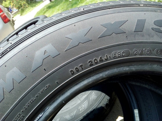 215/70R16 GOODYEAR กับ MAXXIS มี 3 เส้น tel.063-286-3551, 081-427-3941 215/70R16 GOODYEAR กับ MAXXIS มี 3 เส้น tel.063-286-3551, 081-427-3941