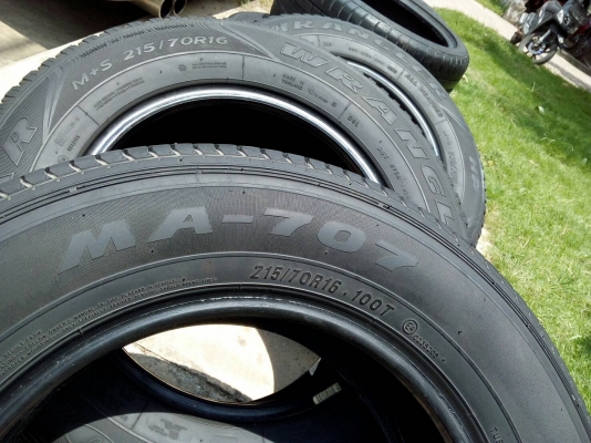 215/70R16 GOODYEAR กับ MAXXIS มี 3 เส้น tel.063-286-3551, 081-427-3941 215/70R16 GOODYEAR กับ MAXXIS มี 3 เส้น tel.063-286-3551, 081-427-3941