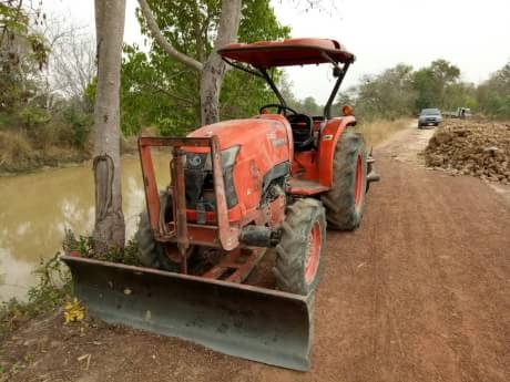 KUBOTA L4708 KUBOTA L4708