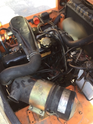 TOYOTA 4FG15 เครื่องเบนซิล เกียร์ธรรมดา เสาสูง4.7เมตร งาเท สนใจติดต่อ 083-062-0223(ปอน)