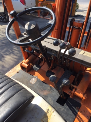 TOYOTA 4FG15 เครื่องเบนซิล เกียร์ธรรมดา เสาสูง4.7เมตร งาเท สนใจติดต่อ 083-062-0223(ปอน)