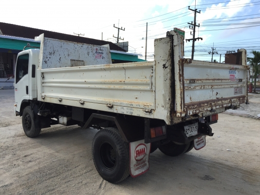 ขายรถบรรทุกดั้ม ISUZU 150 แรงม้า ปี 56