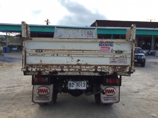 ขายรถบรรทุกดั้ม ISUZU 150 แรงม้า ปี 56