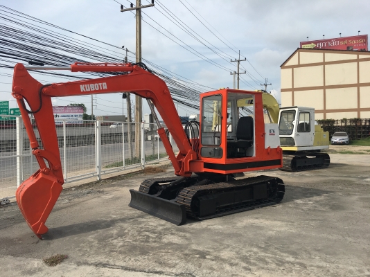 ขายรถ แบคโฮ KUBOTA KH20 ( 5ตัน ) สภาพสวยนางฟ้า สนใจติดต่อ 0874880101 Line ID: Kongniwatsiri ขายรถ แบคโฮ KUBOTA KH20 ( 5ตัน ) สภาพสวยนางฟ้า สนใจติดต่อ 0874880101 Line ID: Kongniwatsiri