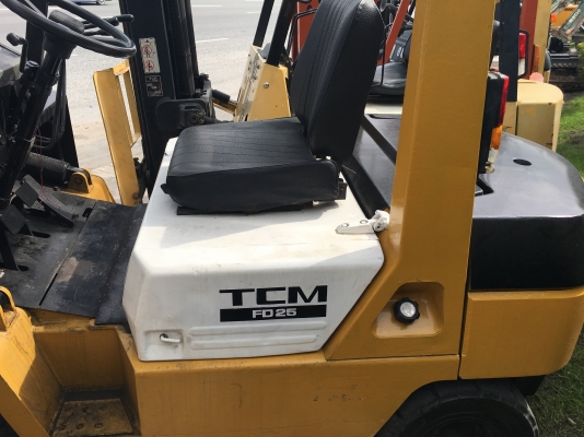 ขายรถ Forklift TCM FD25 สภาพนางฟ้า เก่านอก สนใจหรือสอบถามรายละเอียดเพิ่มเติม 0874880101 Line ID: Kongniwatsiri ขายรถ Forklift TCM FD25 สภาพนางฟ้า เก่านอก สนใจหรือสอบถามรายละเอียดเพิ่มเติม 0874880101 Line ID: Kongniwatsiri