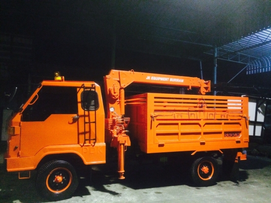 ัขายรถเกษตร(อีแต๋น)ติดตั้งเครนกระเช้า ัขายรถเกษตร(อีแต๋น)ติดตั้งเครนกระเช้า