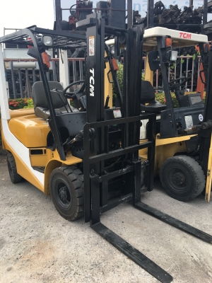 ขายรถ Forklift TCM FD10 สภาพนางฟ้า เก่านอก สนใจหรือสอบถามรายละเอียดเพิ่มเติม 0874880101 Line ID: Kongniwatsiri